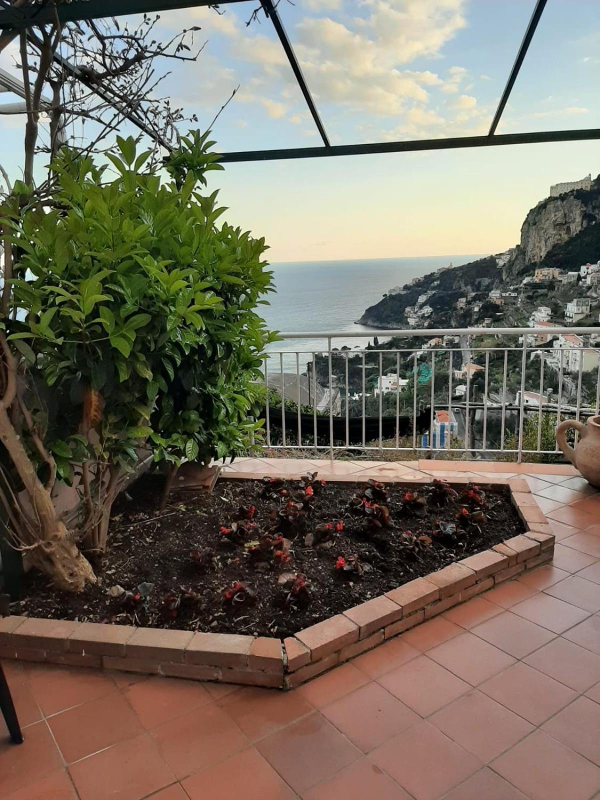 Appartamenti Da Giovanna Amalfi Buitenkant foto